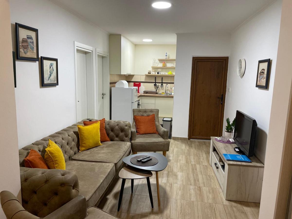 Maka&Isa Apartamento Budva Exterior foto